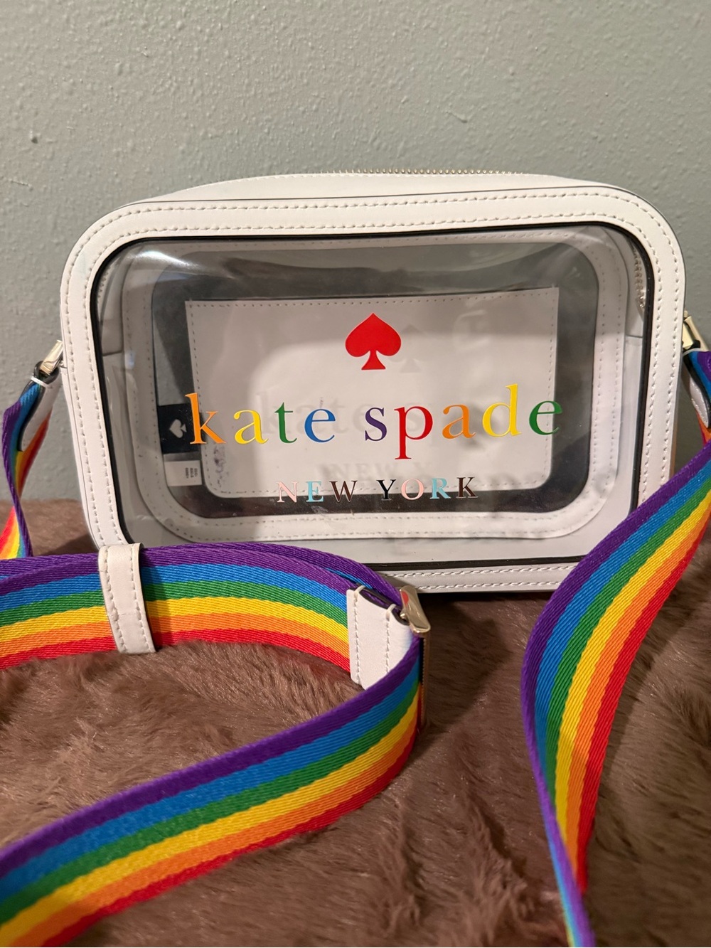 Kate Spade New York All Love Camera bag
